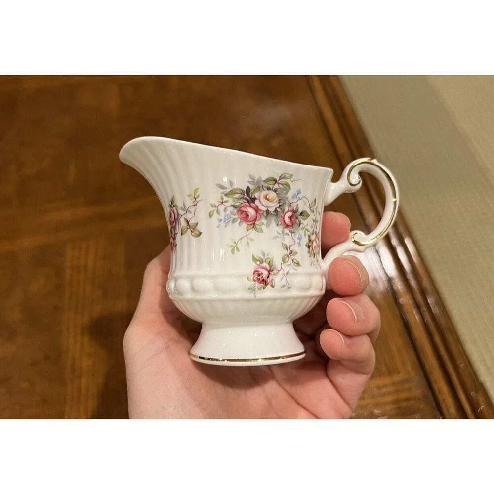 Vintage Queens Rosina Fine Bone China Creamer & Sugar Bowl (Rosamund Pattern)
